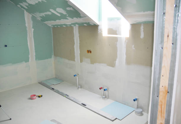 Best Dehumidification Services  in Bowling Green, FL